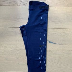 Nike Pro 3/4 length tights - NWOT